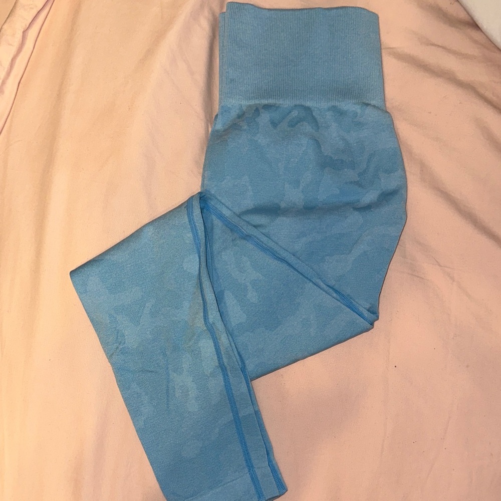 Amazon Blue Camouflage Leggings